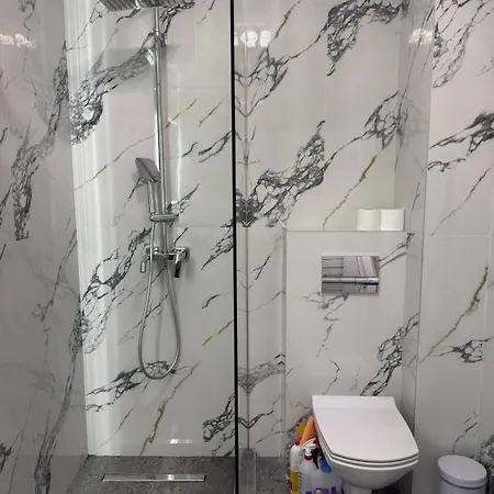 Cristal Апартаменты Нэводари